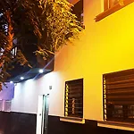 Butik Centro فندق 3*